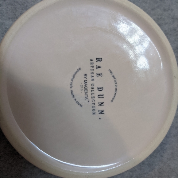 Rae Dunn Chow Down small pet dish - Picture 3 of 6